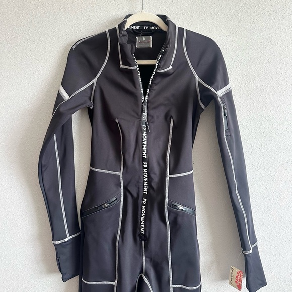 NWT Free People Movement Powder Vixen Catsuit Ski Bodysuit Size Small - Picture 6 of 12